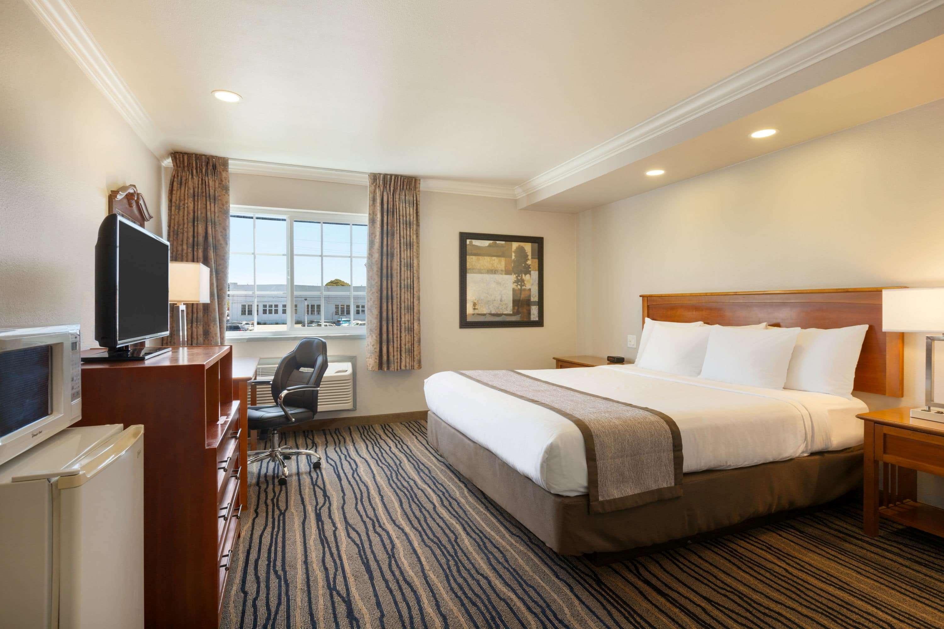 Days Inn By Wyndham Eureka Ca Eksteriør billede