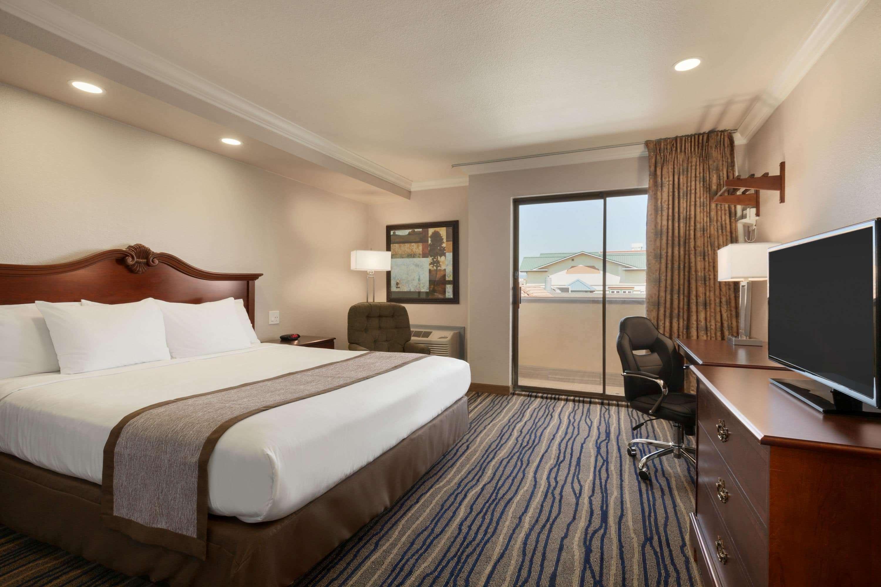 Days Inn By Wyndham Eureka Ca Eksteriør billede