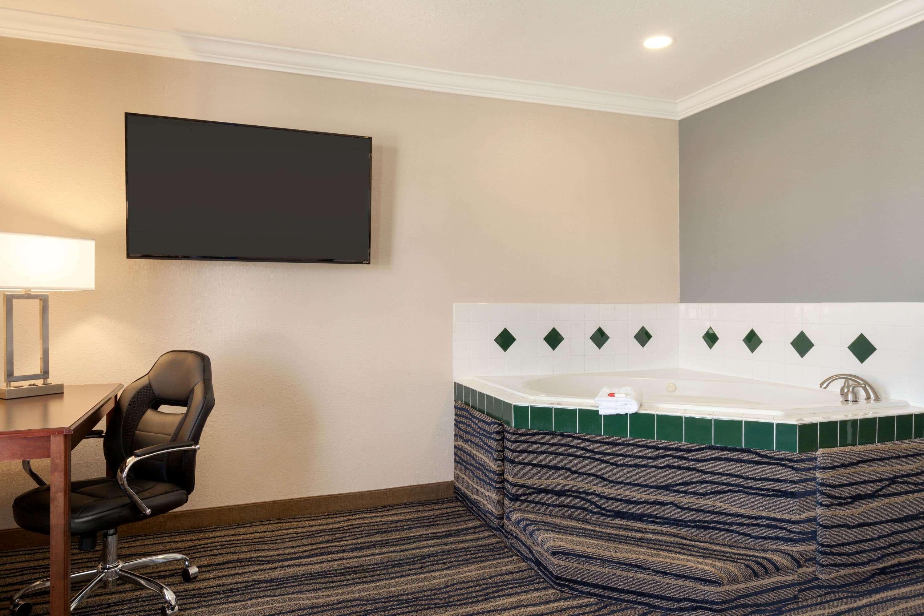 Days Inn By Wyndham Eureka Ca Eksteriør billede