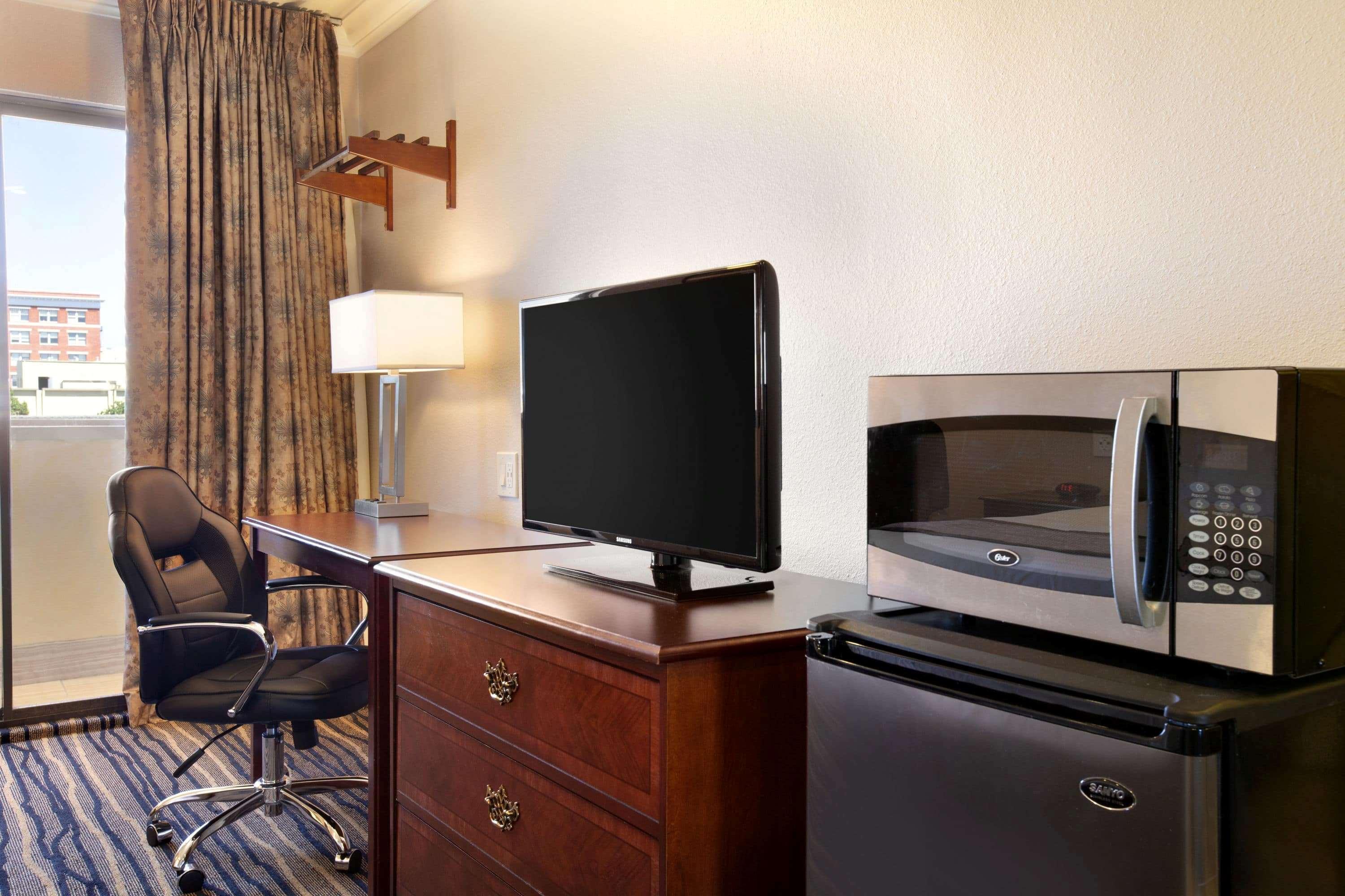 Days Inn By Wyndham Eureka Ca Eksteriør billede